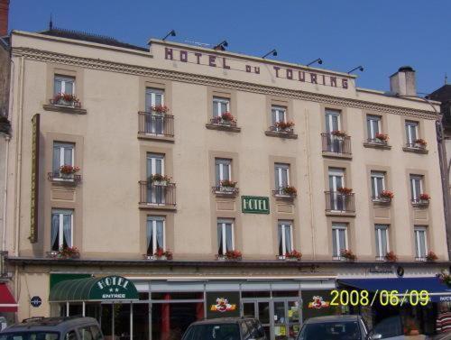 旅游酒店 Saint-Céré 外观 照片